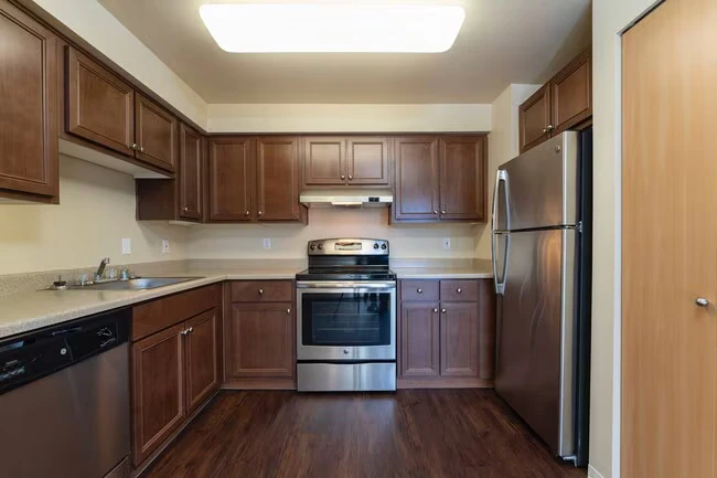 2x1 Standard H305 floor plan